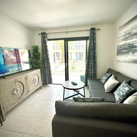 Aurora At Amaya アパート